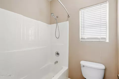 Bath - 11508 E Sonrisa Ave, Mesa, AZ 85212 photo 4 of 6