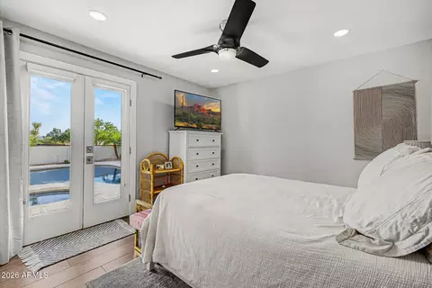 Bedroom - 3169 E Berridge Ln, Phoenix, AZ 85016 photo 6 of 7