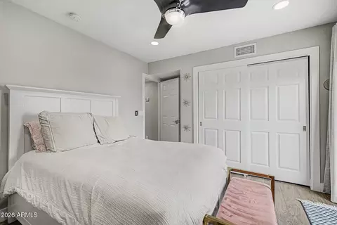 Bedroom - 3169 E Berridge Ln, Phoenix, AZ 85016 photo 7 of 7
