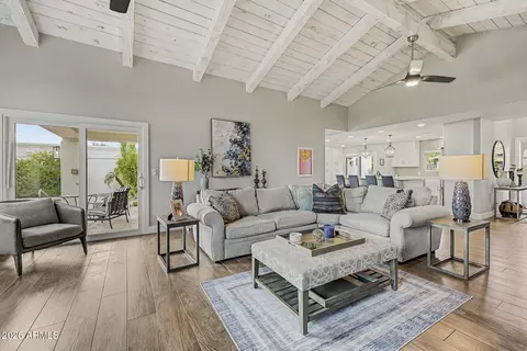 Living - 3169 E Berridge Ln, Phoenix, AZ 85016 photo 3 of 4