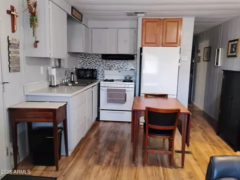 900 S Idaho Rd #940, Apache Junction, AZ 85119 photo 4