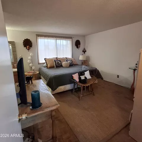 Bedroom - 643 E Wesleyan Dr, Tempe, AZ 85282 photo 4 of 6
