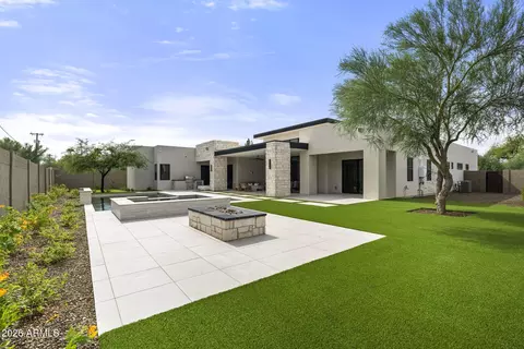 Exterior - 4165 E Saint Joseph Way, Phoenix, AZ 85018 photo 3 of 6