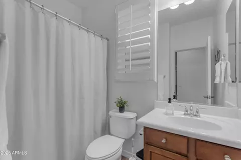 Bath - 3521 E Morrison Ranch Pkwy, Gilbert, AZ 85296 photo 3 of 3