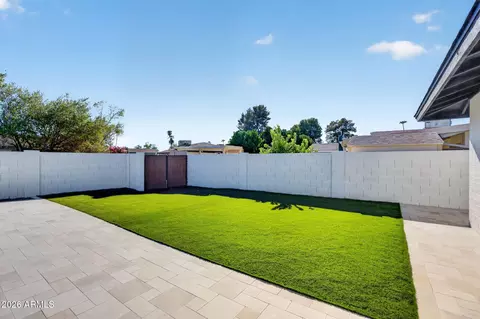 Exterior - 1127 E Watson Dr, Tempe, AZ 85283 photo 8 of 8