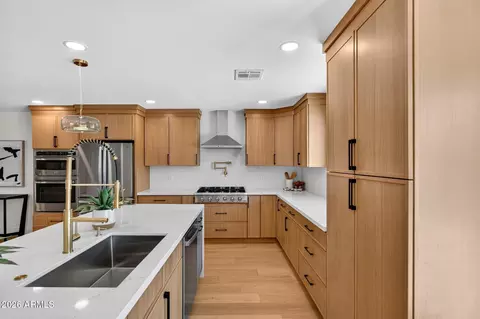 Kitchen - 1127 E Watson Dr, Tempe, AZ 85283 photo 4 of 9