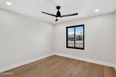 Bedroom - 1127 E Watson Dr, Tempe, AZ 85283 photo 4 of 6
