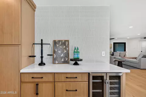 Kitchen - 1127 E Watson Dr, Tempe, AZ 85283 photo 9 of 9