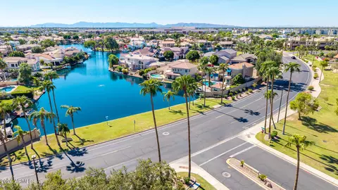 View/Area - 119 S Ocean Dr, Gilbert, AZ 85233 photo 2 of 5