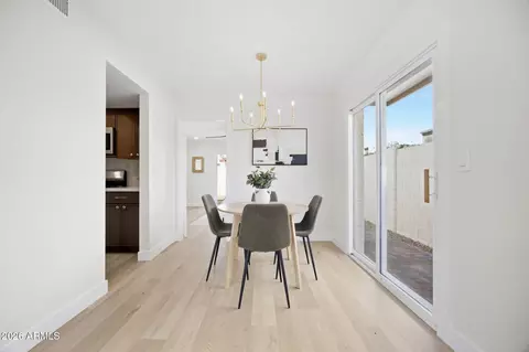 Dining - 920 E Michigan Ave, Phoenix, AZ 85022 photo 1 of 1