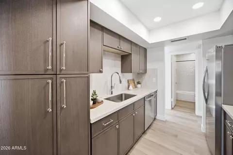 Kitchen - 920 E Michigan Ave, Phoenix, AZ 85022 photo 2 of 4
