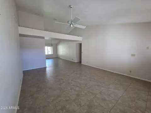 Living - 728 E Kings Ave, Phoenix, AZ 85022 photo 3 of 9
