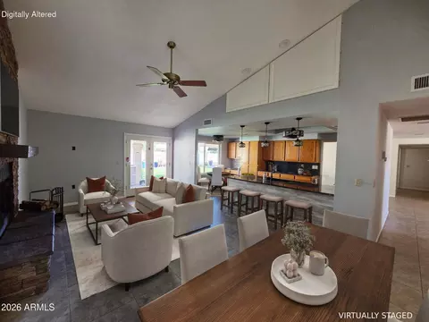 Living - 728 E Kings Ave, Phoenix, AZ 85022 photo 6 of 9