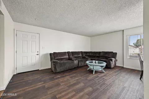 Living - 4211 E Vineyard Rd, Phoenix, AZ 85042 photo 1 of 1