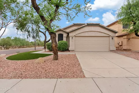 Exterior - 4304 E Abraham Ln, Phoenix, AZ 85050 photo 2 of 8