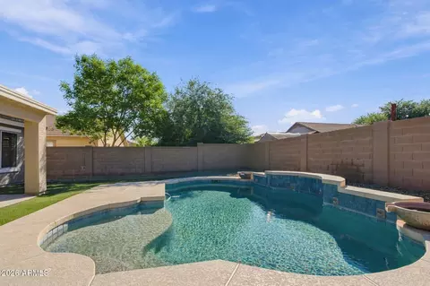 2643 E Desert Rose Trl, San Tan Valley, AZ 85143