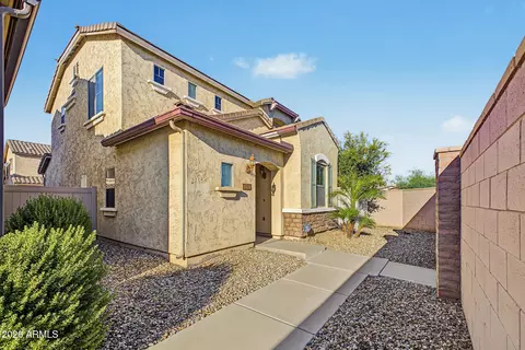 2431 N 83rd Dr, Phoenix, AZ 85037