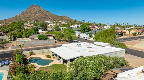 View/Area - 2001 E Hillery Dr, Phoenix, AZ 85022 photo 5 of 7
