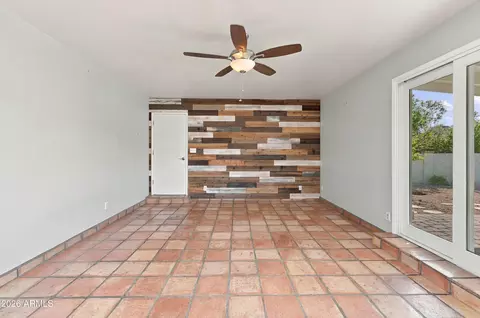Living - 2001 E Hillery Dr, Phoenix, AZ 85022 photo 6 of 7