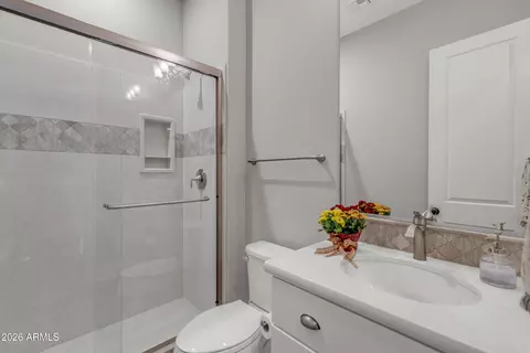 Bath - 2103 E Crescent Way, Gilbert, AZ 85298 photo 6 of 11