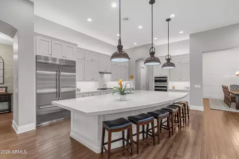 Kitchen - 2103 E Crescent Way, Gilbert, AZ 85298 photo 4 of 5