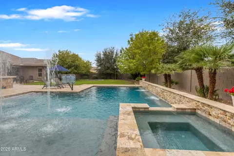 Exterior - 2103 E Crescent Way, Gilbert, AZ 85298 photo 9 of 9