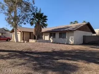 300 W Pacifico Cir, Litchfield Park, AZ 85340