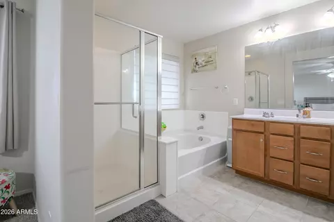 Bath - 10921 E Crescent Ave, Mesa, AZ 85208 photo 1 of 1