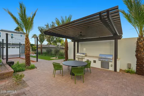 Exterior - 128 W Willo Ct, Phoenix, AZ 85003 photo 7 of 7