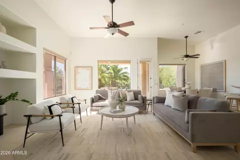 11266 E Whitethorn Dr, Scottsdale, AZ 85262