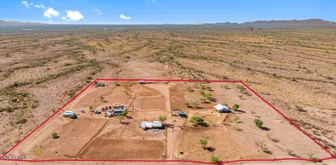 33639 W Carefree Hwy, Wickenburg, AZ 85390