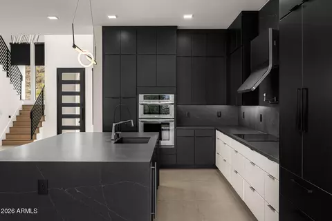 Kitchen - 3350 E Highline Canal Rd, Phoenix, AZ 85042 photo 2 of 3