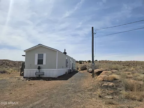 6472 River Rd, Woodruff, AZ 85942
