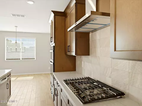 Kitchen - 1180 W Haynes Way, Apache Junction, AZ 85120 photo 6 of 7