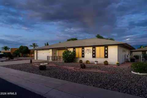 16825 N 107th Dr, Sun City, AZ 85351
