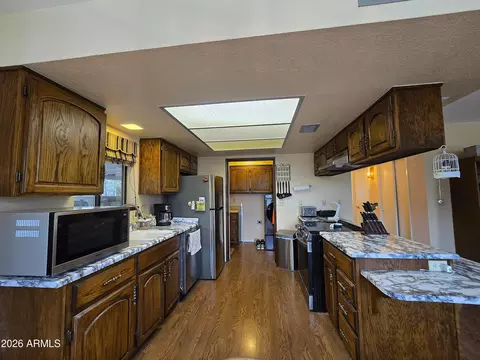 Kitchen - 607 E Drowsey Cir, Payson, AZ 85541 photo 2 of 3