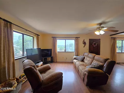Living - 607 E Drowsey Cir, Payson, AZ 85541 photo 3 of 3