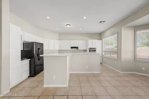 Kitchen - 1571 E Stirrup Ct, Gilbert, AZ 85296 photo 1 of 5