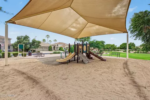 View/Area - 1571 E Stirrup Ct, Gilbert, AZ 85296 photo 3 of 4