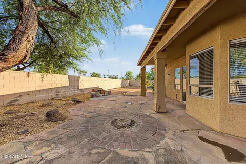 Exterior - 1571 E Stirrup Ct, Gilbert, AZ 85296 photo 7 of 12