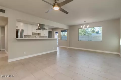 Living - 554 W 19th St, Tempe, AZ 85281 photo 5 of 9