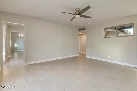 Living - 554 W 19th St, Tempe, AZ 85281 photo 2 of 9