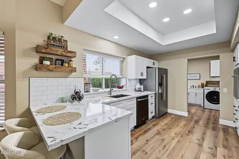 13706 W Sky Hawk Dr, Sun City West, AZ 85375