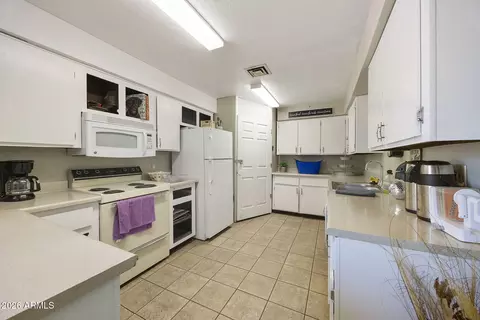 1644 E Villa Rita Dr, Phoenix, AZ 85022 photo 14