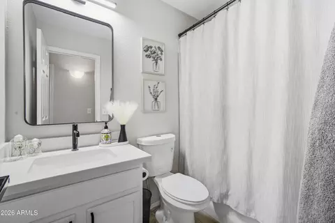 Bath - 853 E Yuma Ave, Apache Junction, AZ 85119 photo 2 of 2