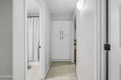 Entry Way - 853 E Yuma Ave, Apache Junction, AZ 85119 photo 4 of 4