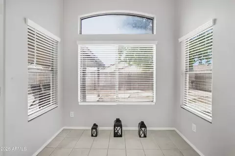 Entry Way - 853 E Yuma Ave, Apache Junction, AZ 85119 photo 2 of 4