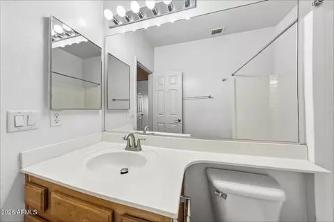 Bath - 907 S Roanoke St, Gilbert, AZ 85296 photo 2 of 3