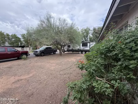 4713 E Devonshire Ave, Phoenix, AZ 85018 photo 2