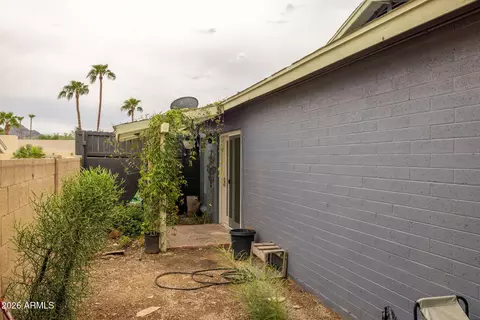 Exterior - 2360 E Sahuaro Dr, Phoenix, AZ 85028 photo 10 of 10